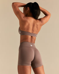 Define 2.0 Seamless Scrunch V-Neck Bra | Mocha