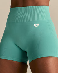 Power Seamless Scrunch Shorts | Marine Green