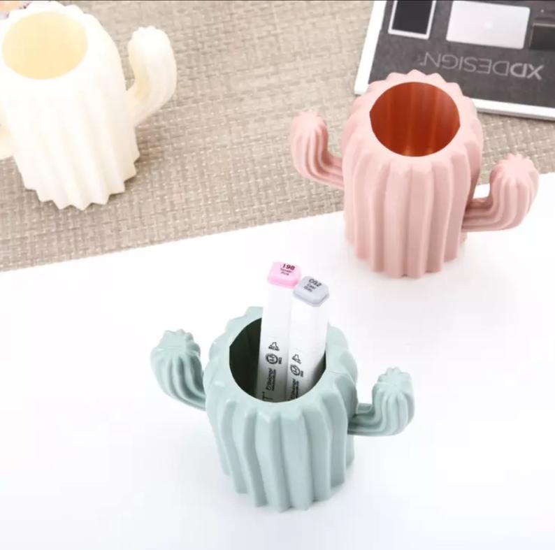 Cactus Pen Pot