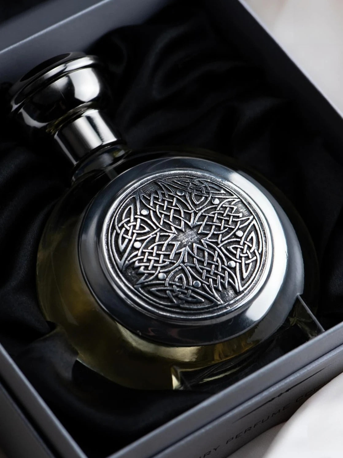 100ml Luxury Fragrance Perfumes Longevity Fruit Musk Amberwood Gentle Scent Fragrance for Woman Fashion Enchanting Mens Cologne