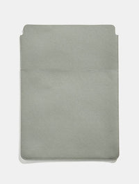 Burgundy Bows Tablet Sleeve